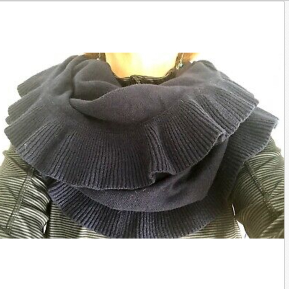 Lilly Pulitzer Cashmere Cotton Ruffled Scarf